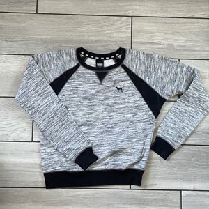 PINK Victoria’s Secret | Grey Crew Neck